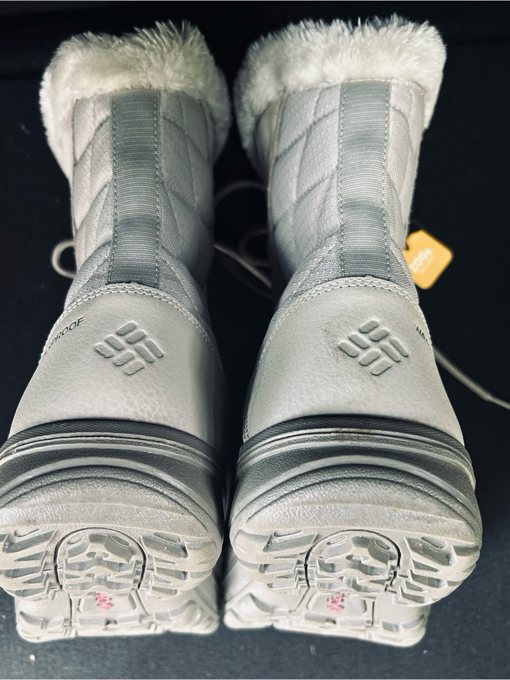 Women Columbia Sportswear faux fur boots - Picture 6 of 8